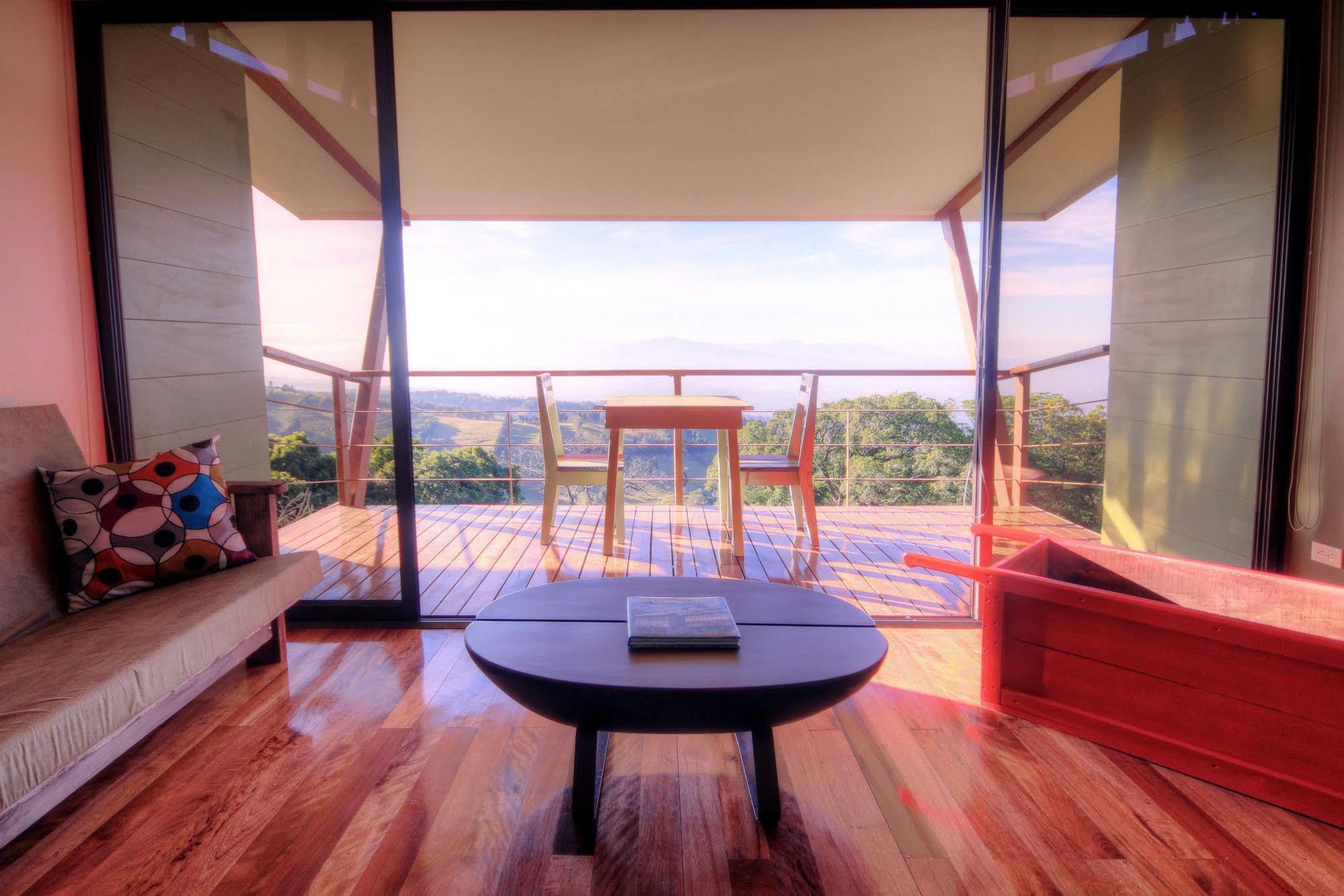 Chayote Lodge Naranjo  外观 照片